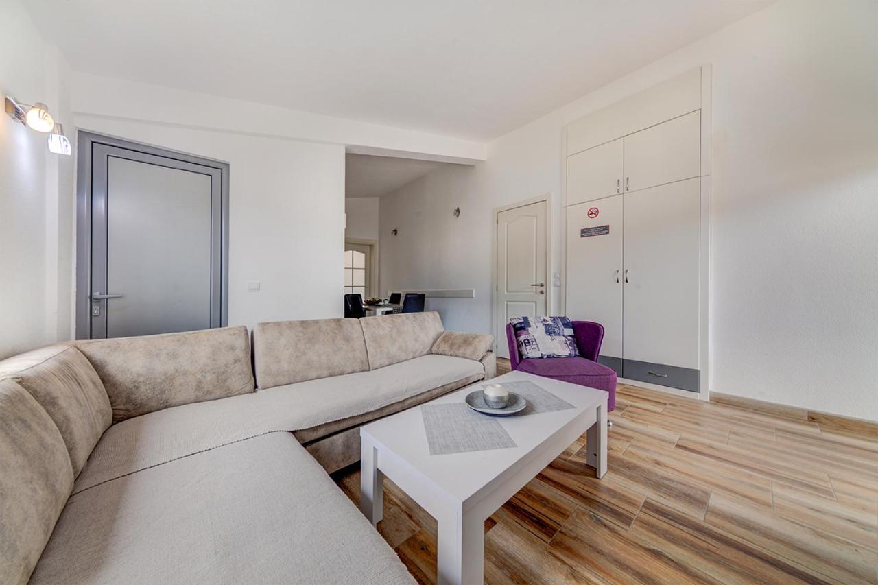 Delfin Apartments Sutomore Exterior foto