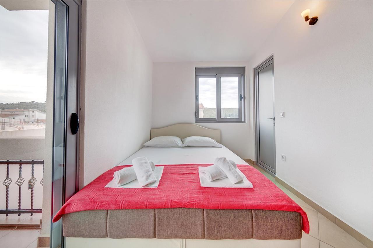 Delfin Apartments Sutomore Exterior foto