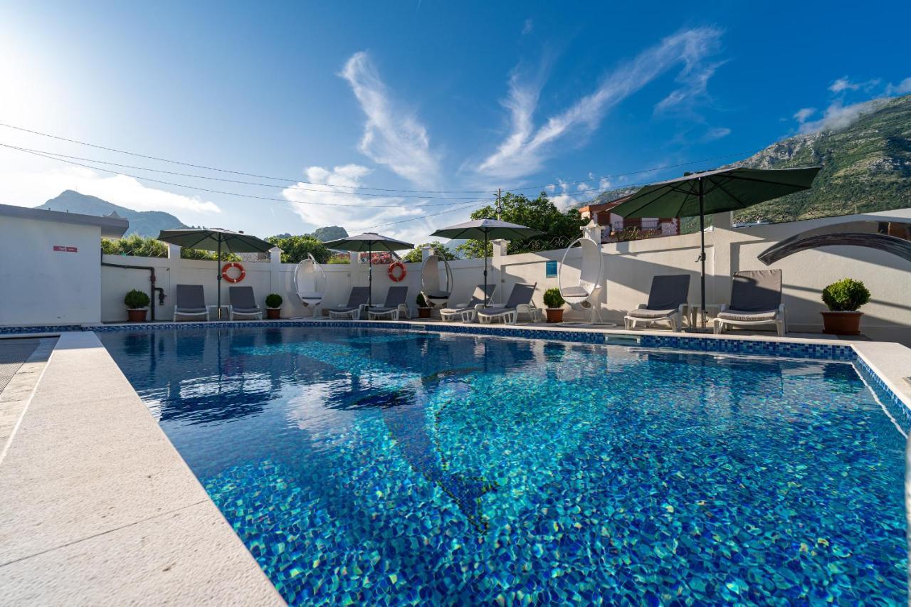 Delfin Apartments Sutomore Exterior foto