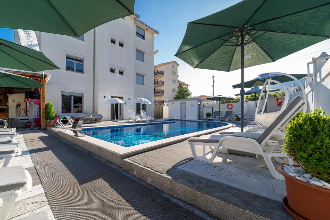 Delfin Apartments Sutomore Exterior foto